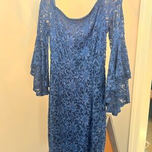 VENUS Blue Lace Long Sleeve Dress